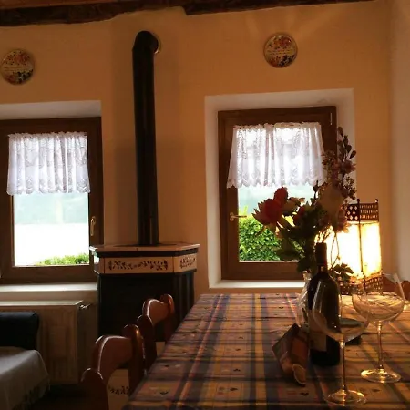 別荘 House With 3 Bedrooms In With Wonderful Lake View And Wifi 100 Km From The Beach